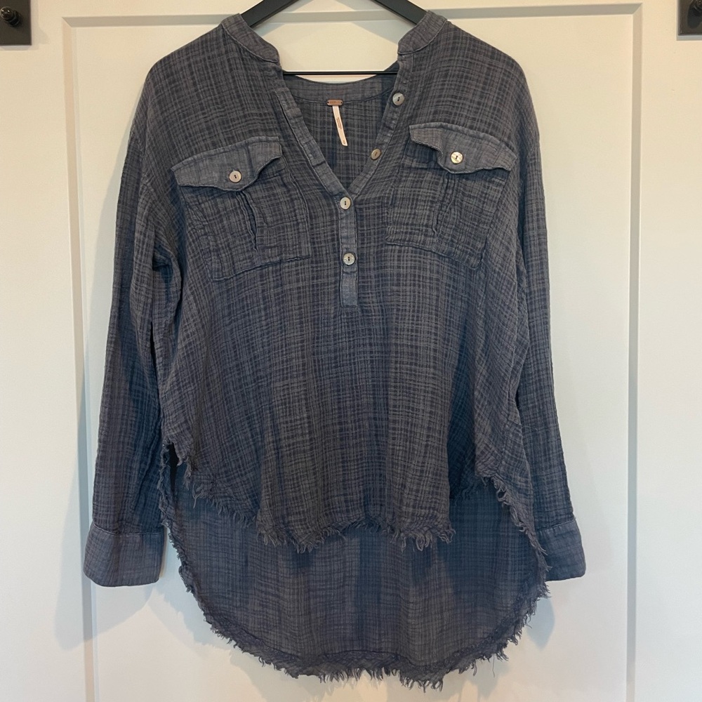 1/4 button down
